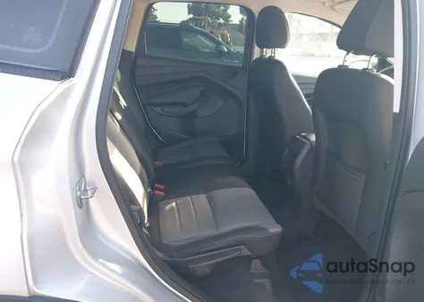 2017 Ford Escape S z USA, uszkodzony, nr VIN 1FMCU0F78HUB05228